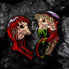 Load image into Gallery viewer, &quot;Venom Skull&quot; Pin
