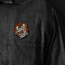 Load image into Gallery viewer, &quot;Blazing Skull&quot; Pin
